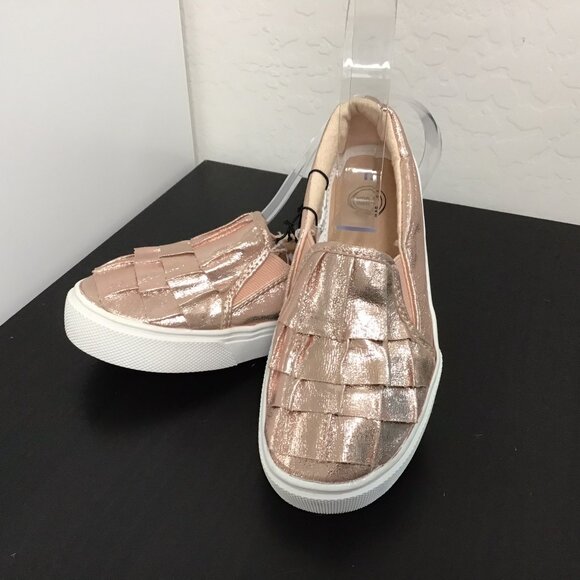 NWT Wonder Nation Little Girls Casual Ruffle Rose Gold Slip On Sneaker Size 12 - Picture 6 of 7